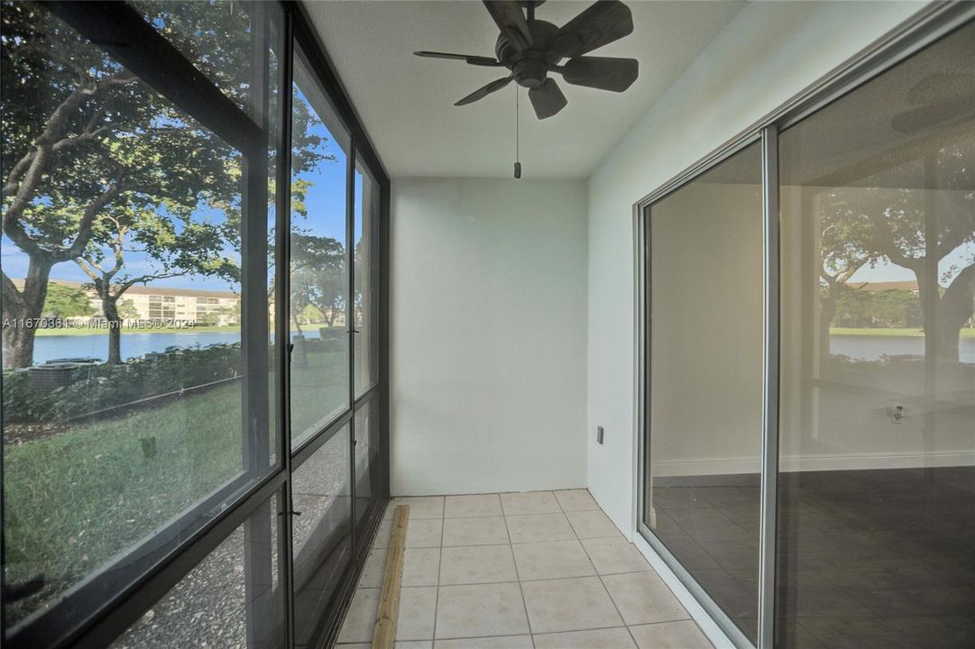 For Sale: $235,000 (2 beds, 2 baths, 1207 Square Feet)