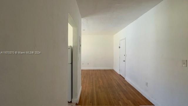 For Rent: $1,850 (1 beds, 1 baths, 702 Square Feet)