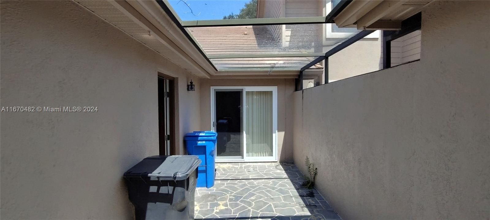 En Venta: $250,000 (2 camas, 2 baños, 1278 Pies cuadrados)