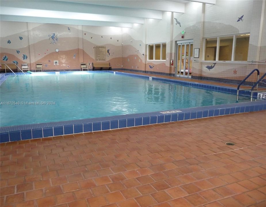 Club House - Indoor Pool