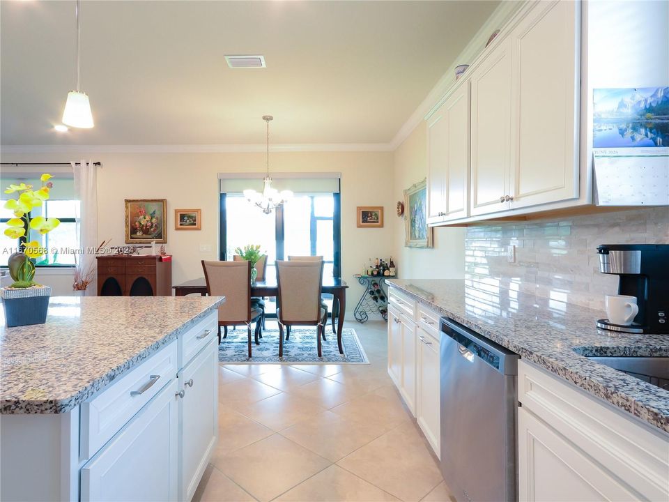 For Sale: $439,900 (3 beds, 2 baths, 1691 Square Feet)