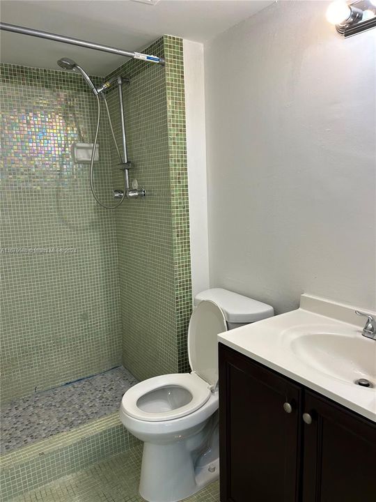 For Rent: $2,100 (2 beds, 2 baths, 1036 Square Feet)