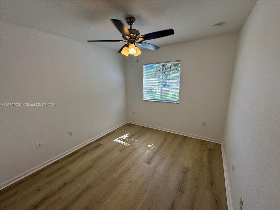 For Rent: $2,990 (3 beds, 2 baths, 1420 Square Feet)