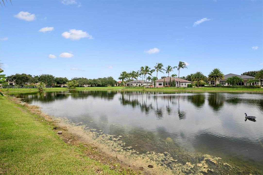 For Sale: $1,599,000 (4 beds, 3 baths, 2740 Square Feet)