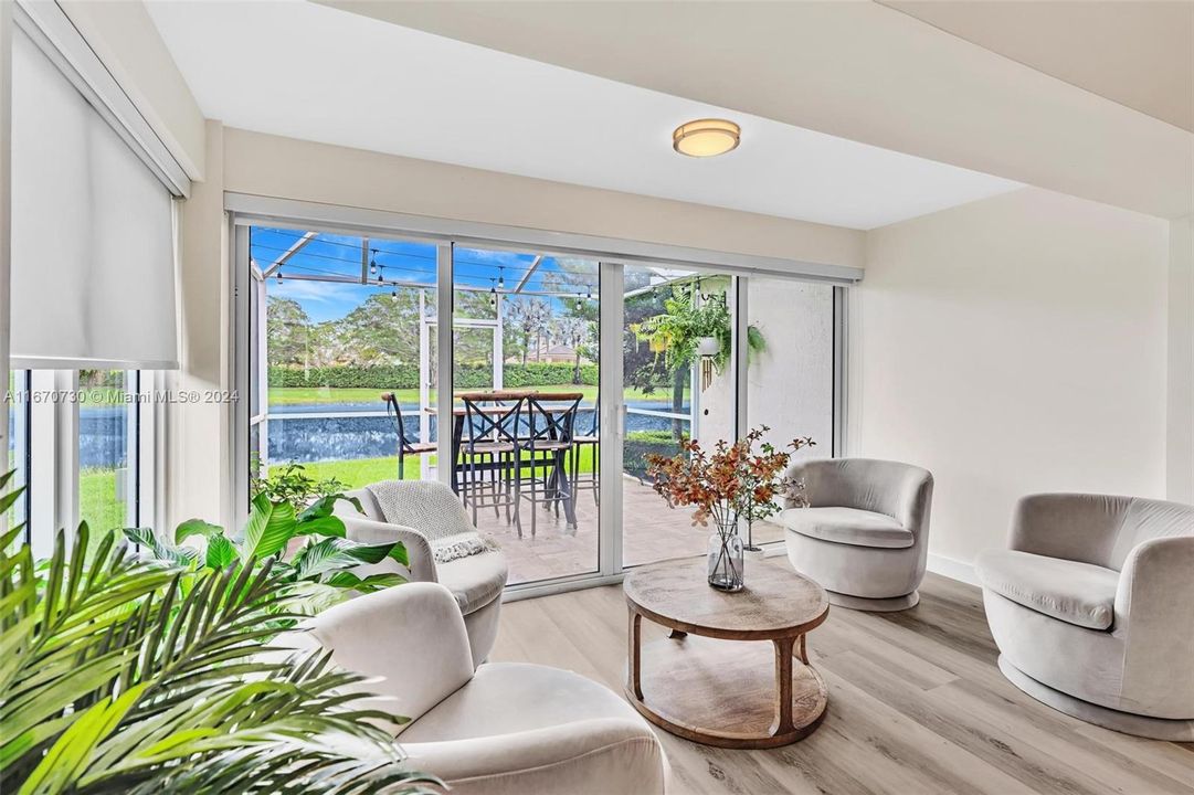 For Sale: $579,900 (2 beds, 2 baths, 1261 Square Feet)