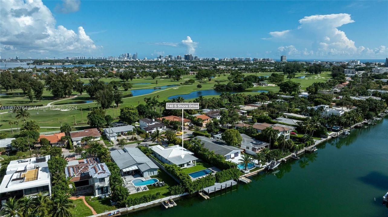 For Sale: $4,090,000 (4 beds, 3 baths, 2326 Square Feet)