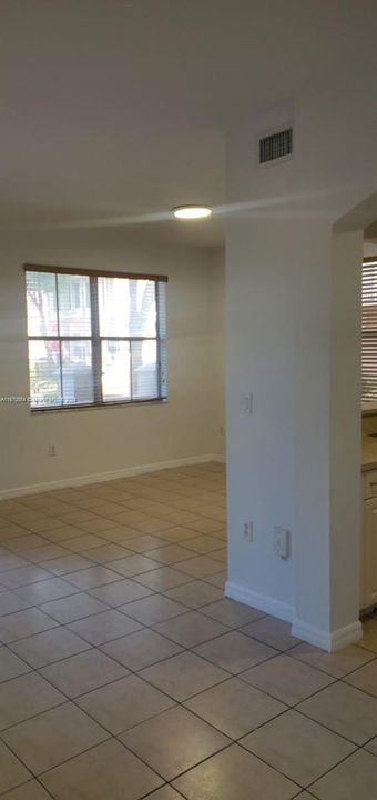 For Rent: $2,890 (3 beds, 2 baths, 1260 Square Feet)