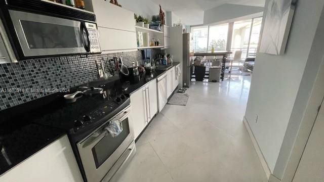 En Venta: $399,000 (1 camas, 1 baños, 727 Pies cuadrados)