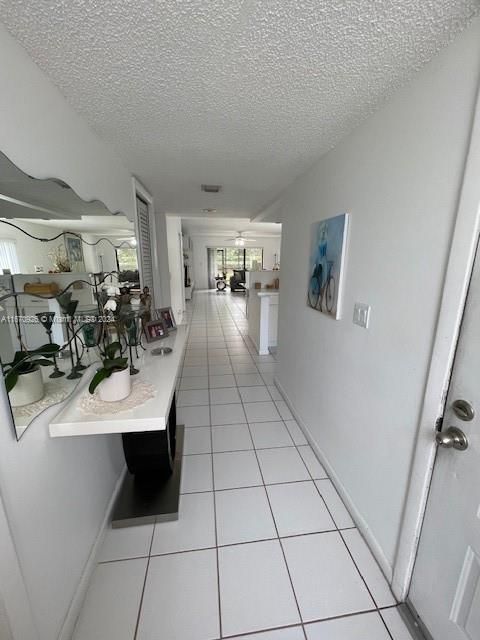 For Sale: $335,000 (2 beds, 2 baths, 1220 Square Feet)