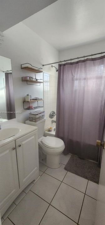 For Rent: $1,950 (2 beds, 2 baths, 754 Square Feet)