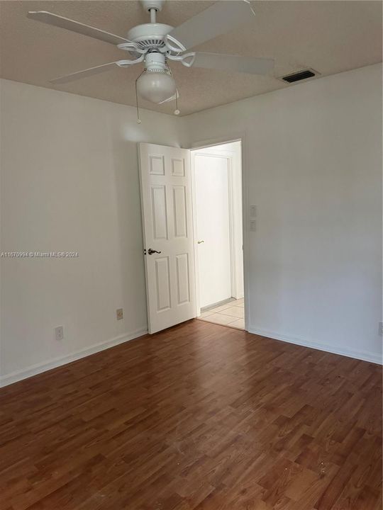 For Rent: $4,650 (3 beds, 2 baths, 1845 Square Feet)