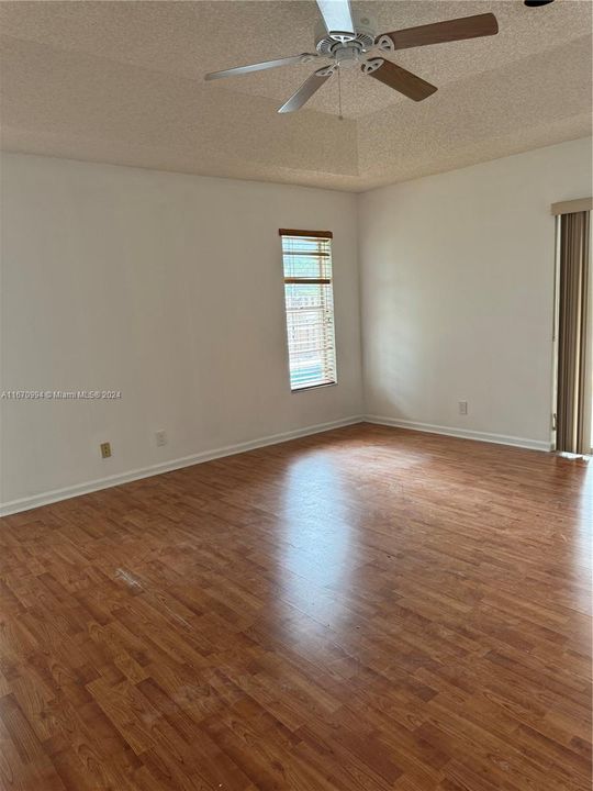 For Rent: $4,650 (3 beds, 2 baths, 1845 Square Feet)