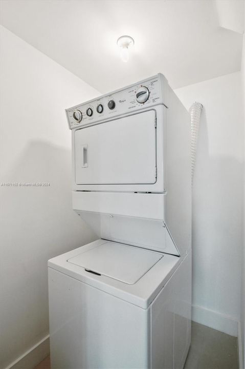 Double Stack Washer/Dryer