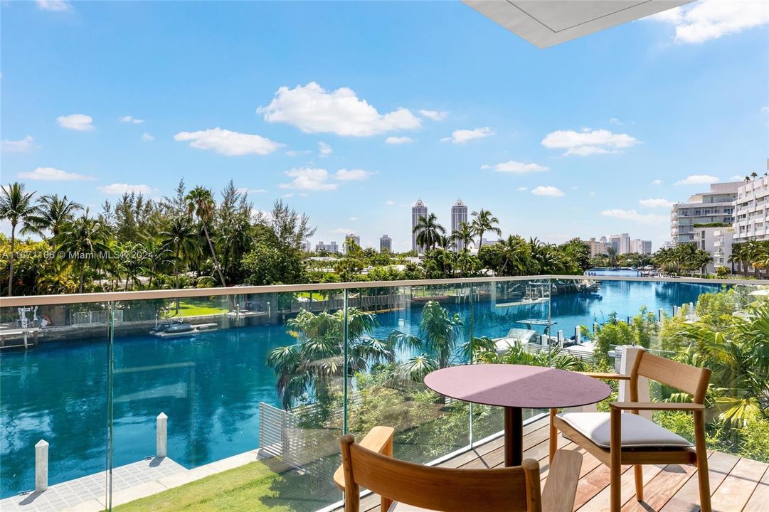 En Venta: $9,395,000 (4 camas, 4 baños, 4761 Pies cuadrados)