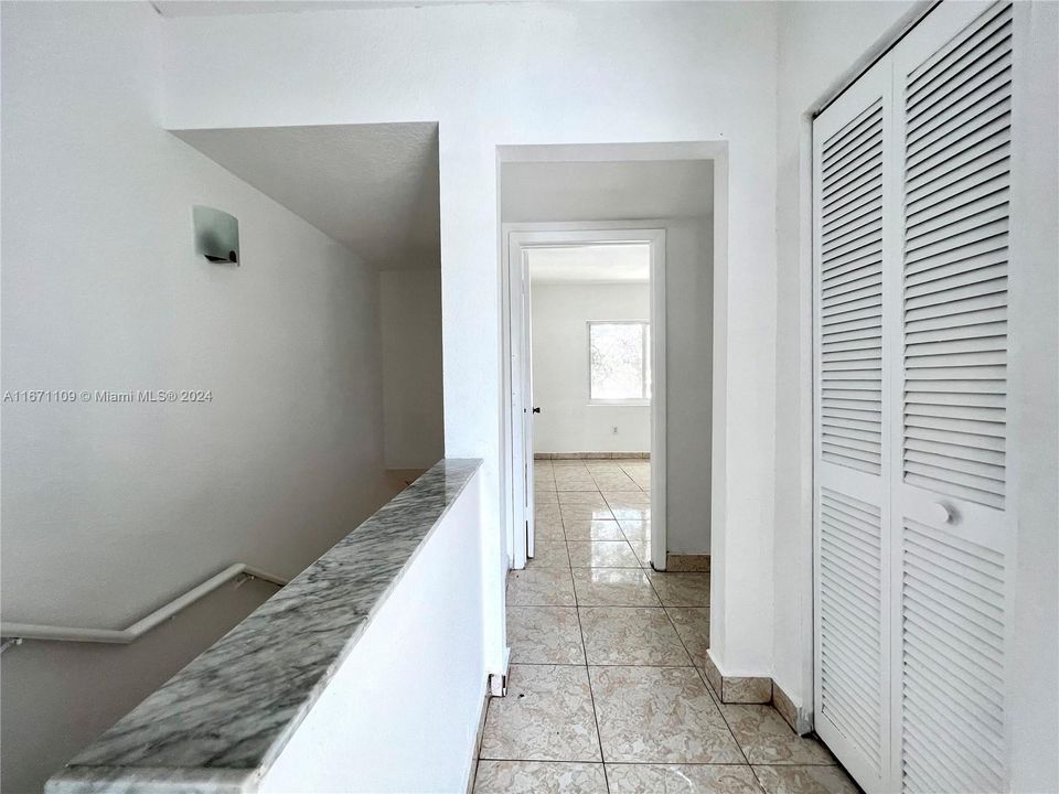 For Rent: $2,600 (3 beds, 2 baths, 1150 Square Feet)