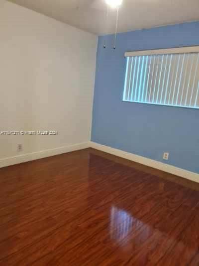 For Rent: $2,100 (2 beds, 2 baths, 1040 Square Feet)