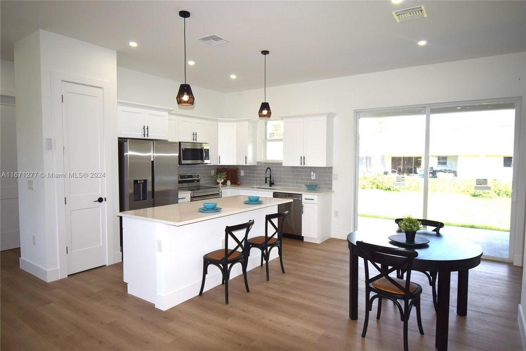 For Sale: $319,900 (3 beds, 2 baths, 146 Square Feet)