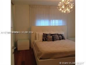 For Sale: $260,000 (1 beds, 1 baths, 653 Square Feet)