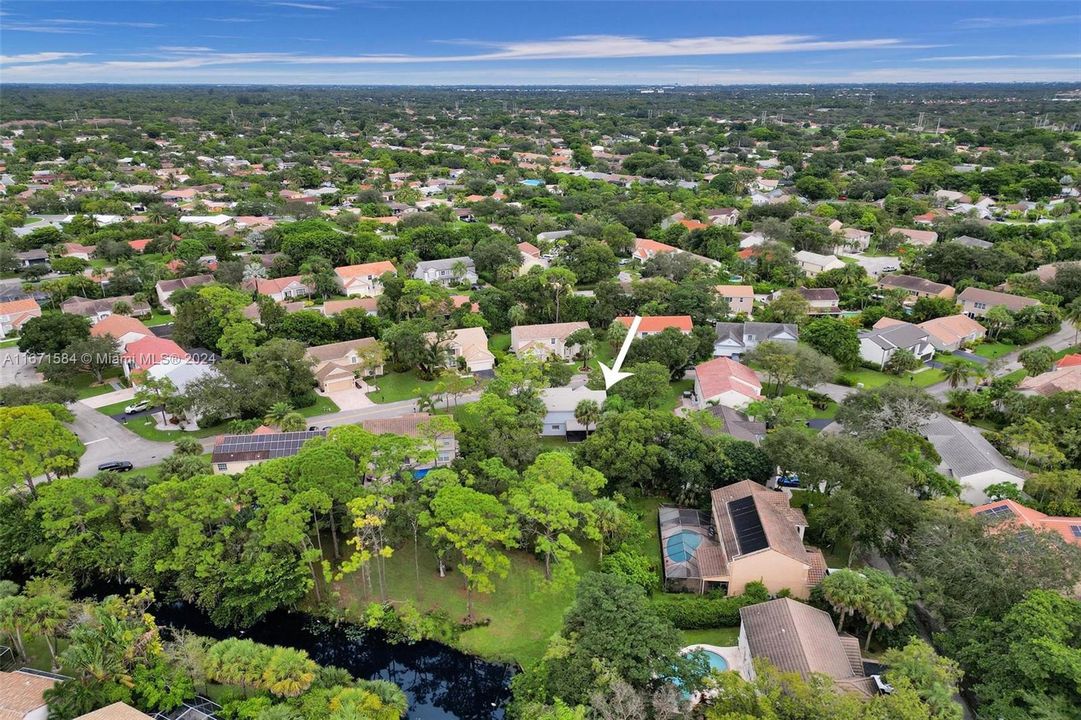 For Sale: $725,000 (4 beds, 2 baths, 2176 Square Feet)