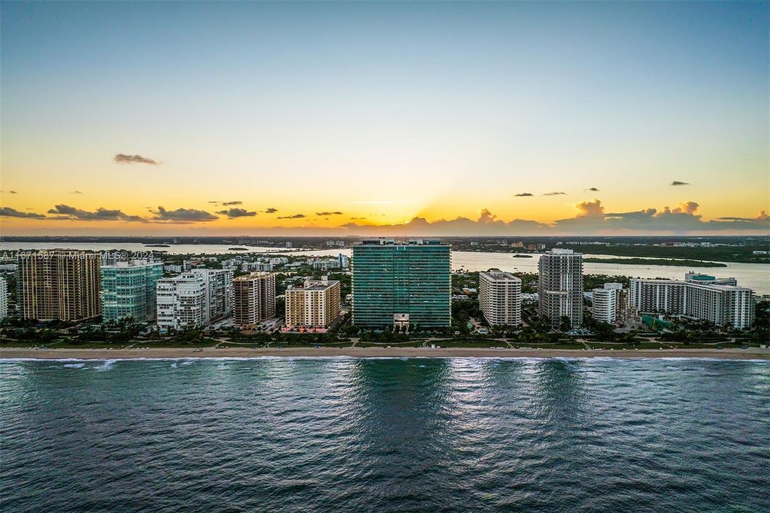 For Sale: $9,995,000 (3 beds, 4 baths, 3345 Square Feet)