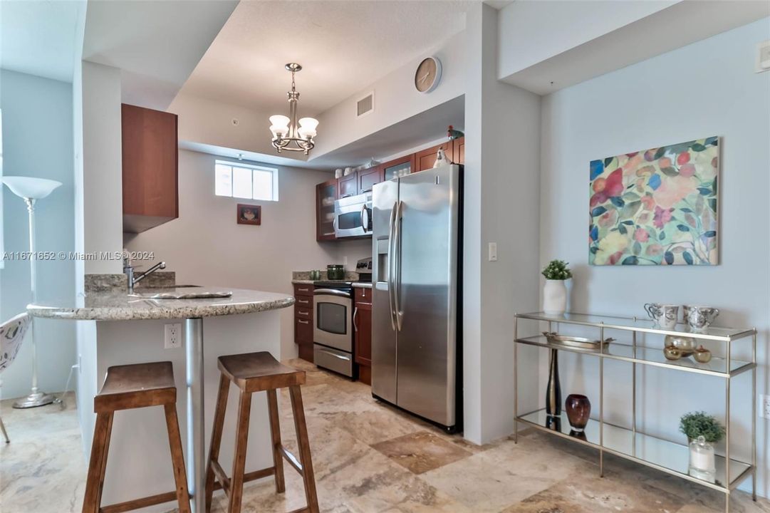 For Sale: $549,900 (3 beds, 2 baths, 1496 Square Feet)