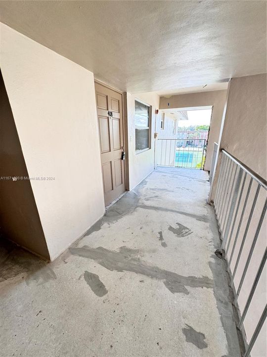 For Rent: $2,100 (2 beds, 2 baths, 1021 Square Feet)