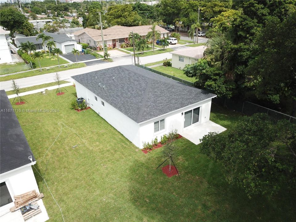 For Sale: $599,000 (3 beds, 2 baths, 1480 Square Feet)