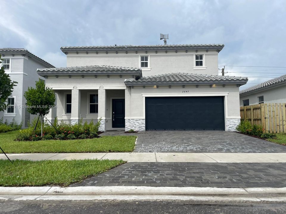 Model Olmedo 5 Bedroom  Positano Lennar Homes