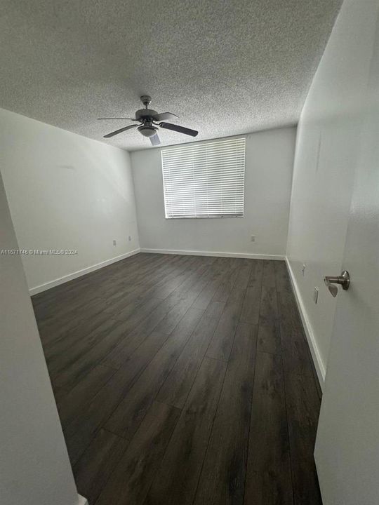 For Rent: $2,500 (2 beds, 2 baths, 983 Square Feet)