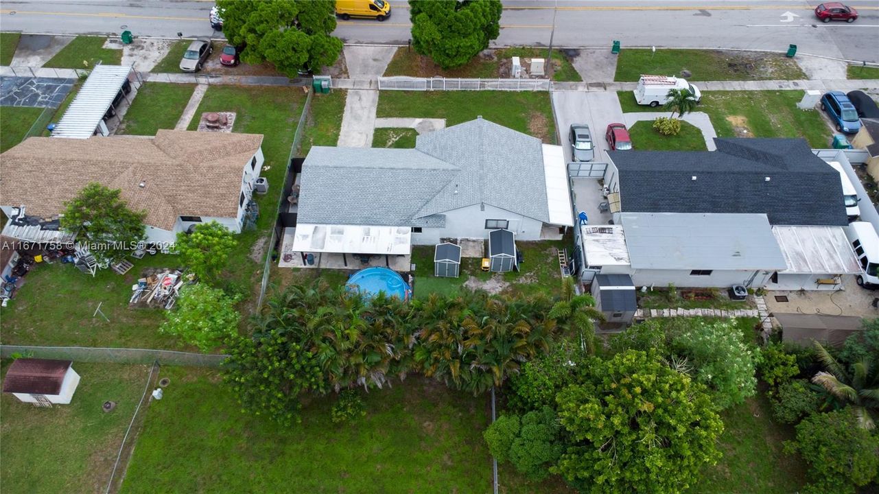 For Sale: $615,000 (3 beds, 2 baths, 1197 Square Feet)