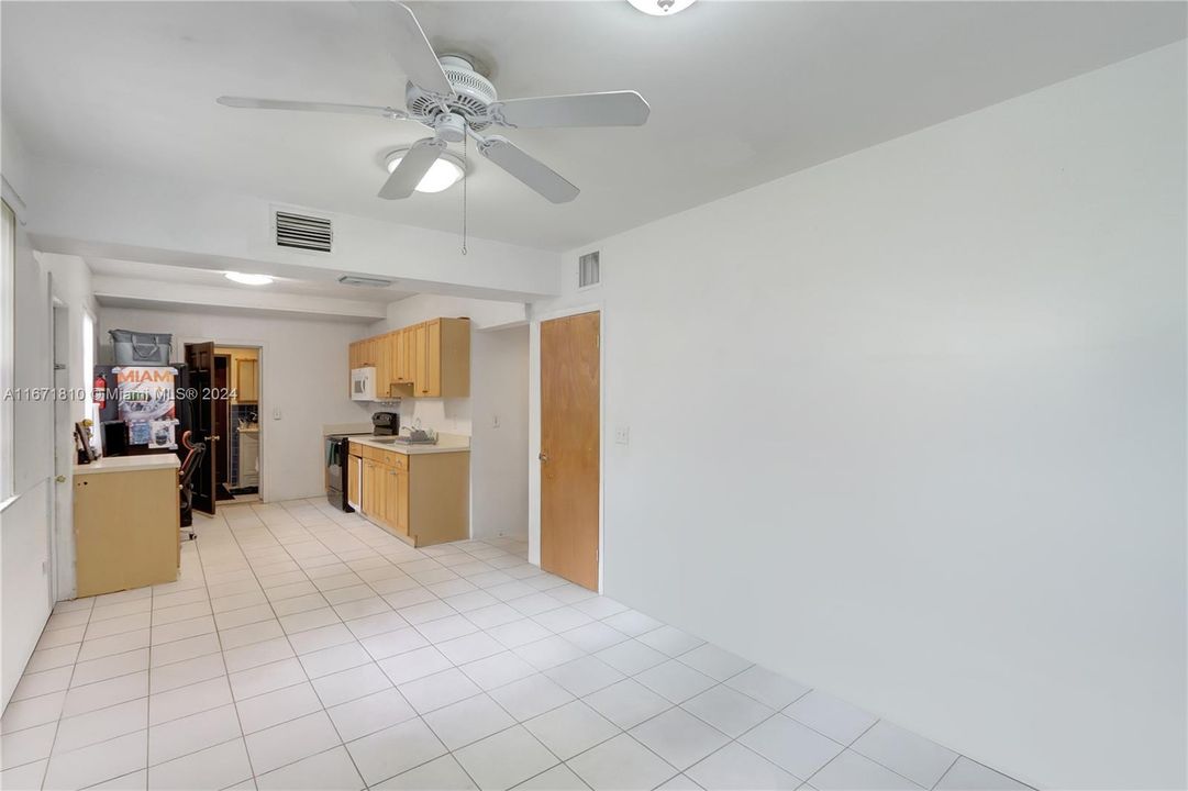 For Sale: $1,350,000 (4 beds, 2 baths, 3058 Square Feet)