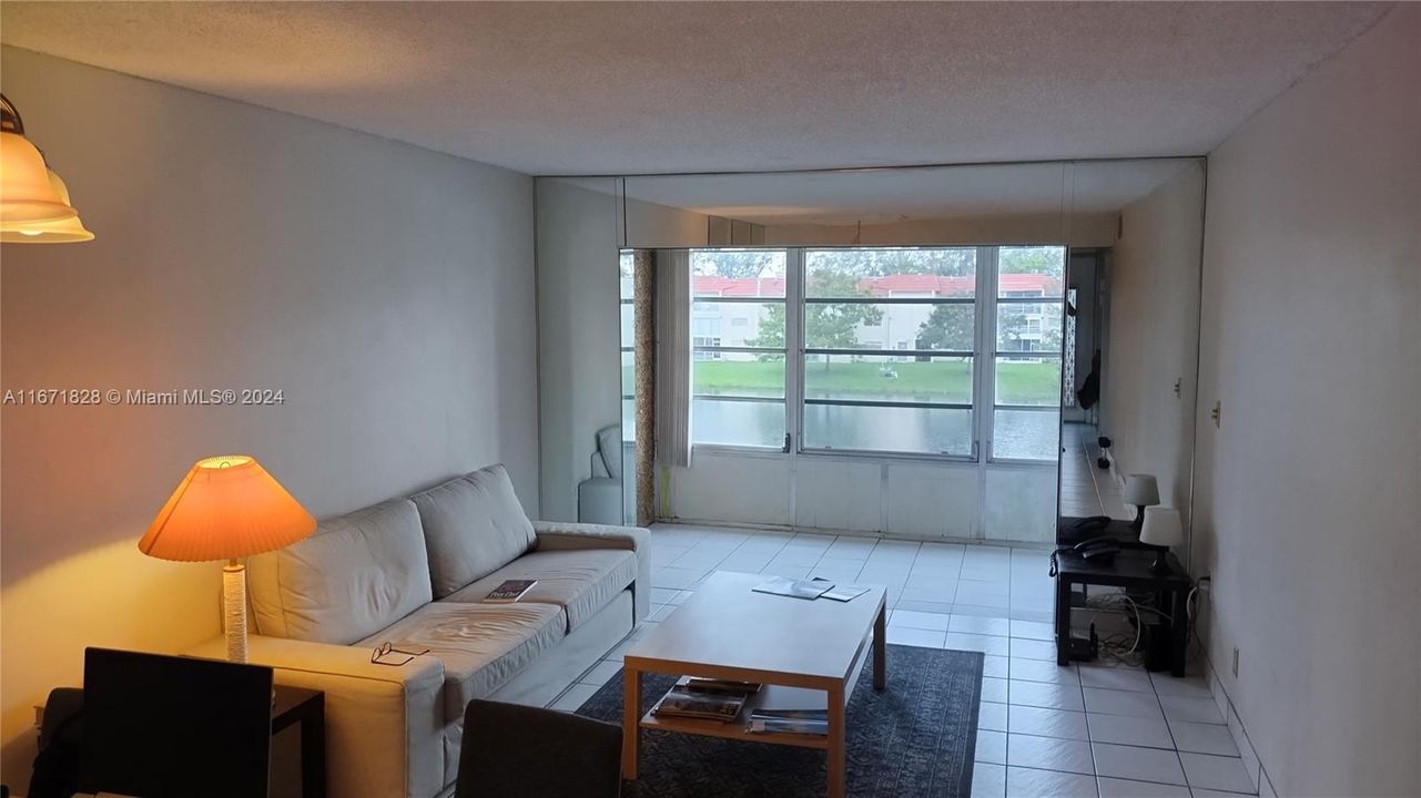 En Venta: $99,000 (1 camas, 1 baños, 640 Pies cuadrados)