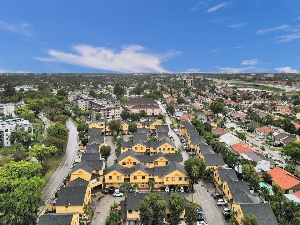 For Sale: $400,000 (3 beds, 2 baths, 1313 Square Feet)