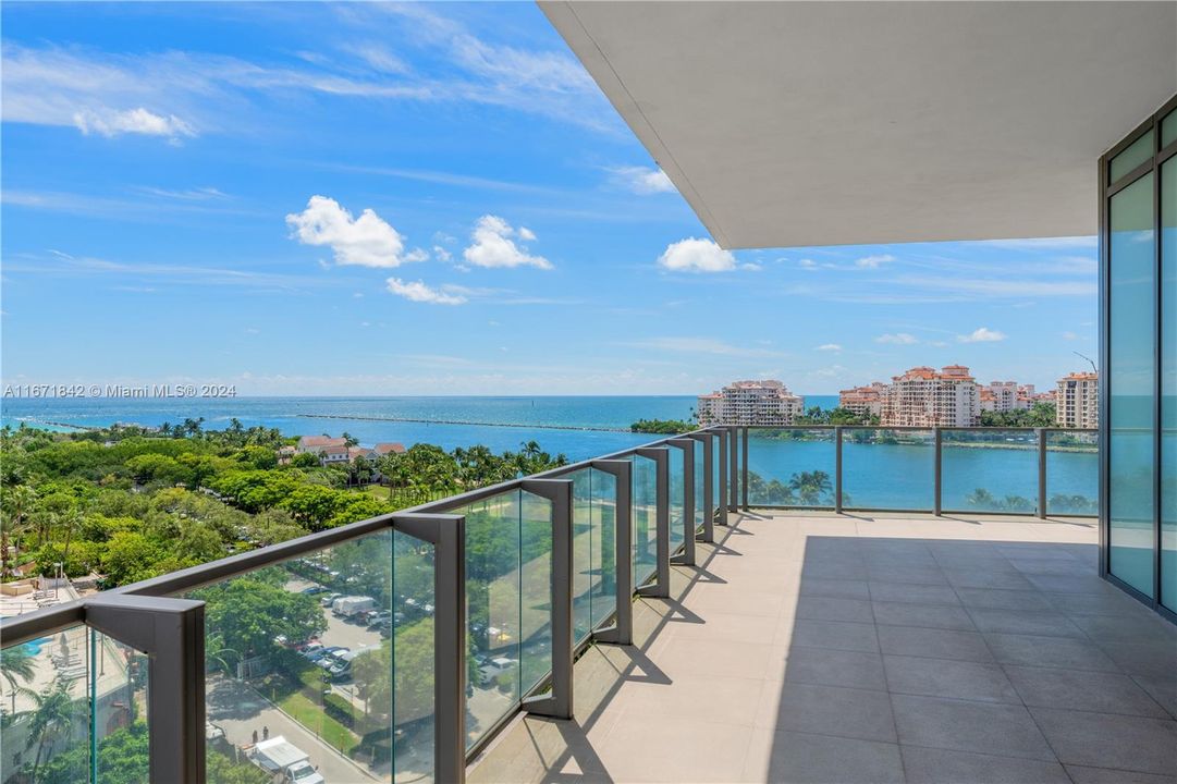 For Sale: $15,900,000 (4 beds, 3 baths, 3731 Square Feet)