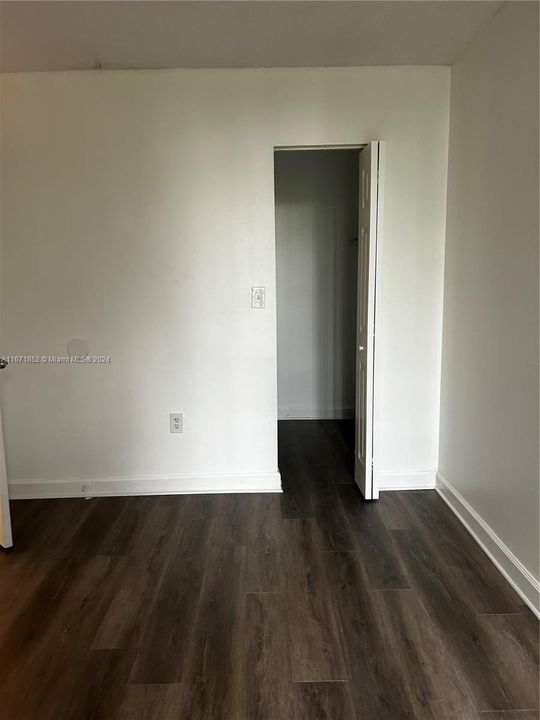 For Rent: $2,200 (2 beds, 2 baths, 908 Square Feet)