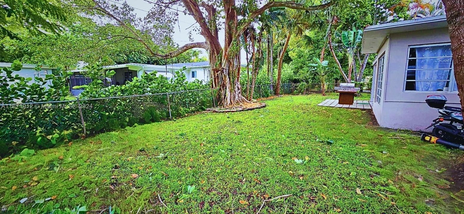 En Venta: $499,000 (3 camas, 2 baños, 1199 Pies cuadrados)