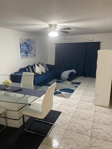 Active With Contract: $185,000 (2 beds, 2 baths, 970 Square Feet)