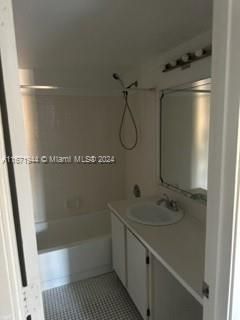 For Rent: $1,850 (2 beds, 2 baths, 767 Square Feet)