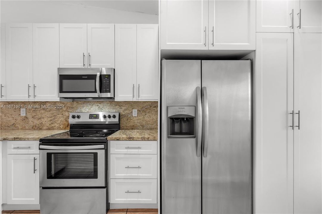 Cabinetry includes Washer & Dryer