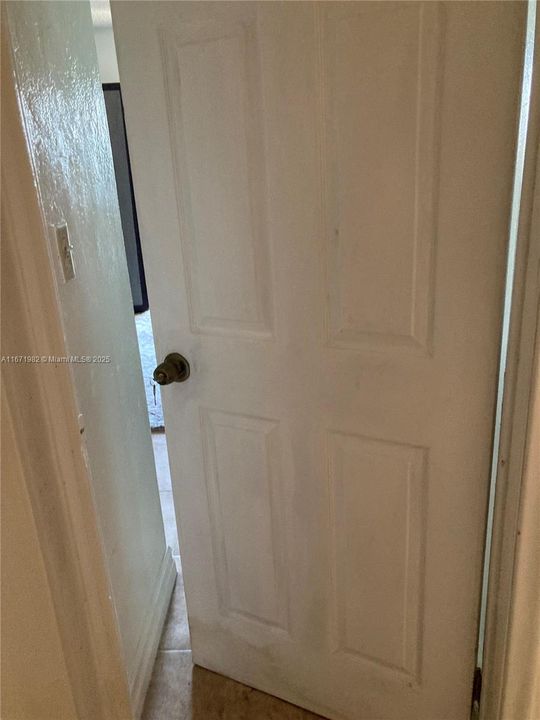 Activo con contrato: $56,000 (2 camas, 1 baños, 850 Pies cuadrados)