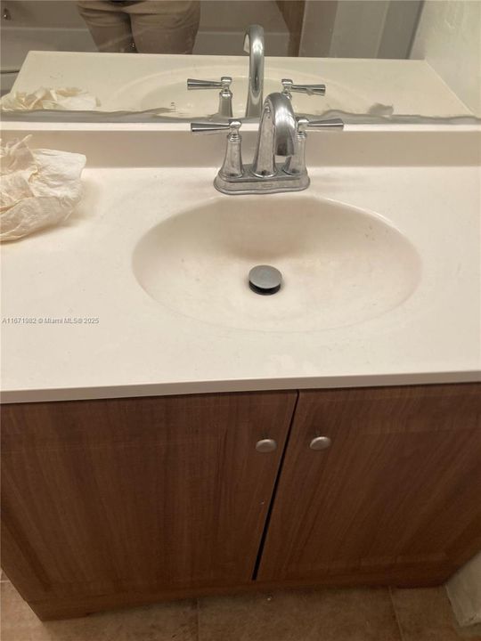 Activo con contrato: $56,000 (2 camas, 1 baños, 850 Pies cuadrados)