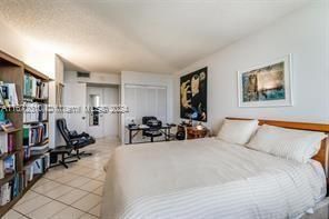 For Sale: $399,000 (2 beds, 2 baths, 1219 Square Feet)