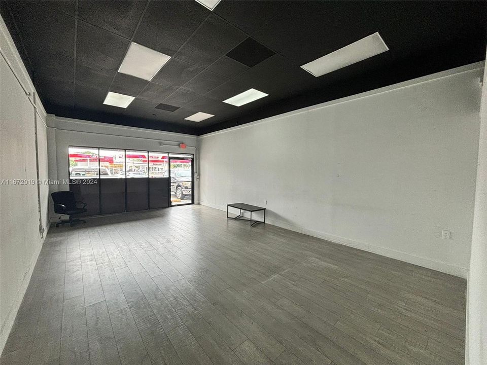 Recently Rented: $2,400 (0 beds, 0 baths, 0 Square Feet)