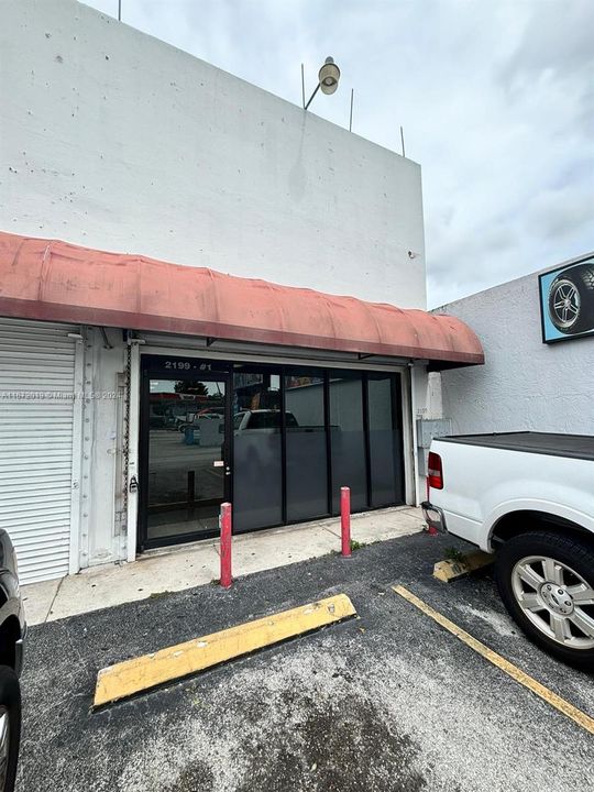 Recently Rented: $2,400 (0 beds, 0 baths, 0 Square Feet)