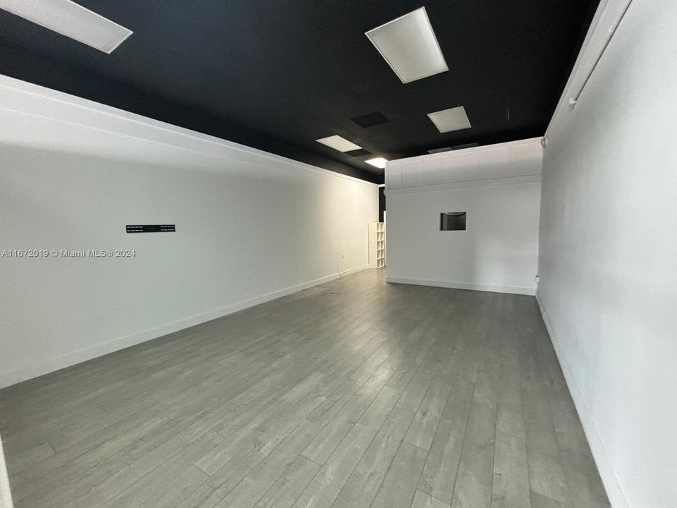 Recently Rented: $2,400 (0 beds, 0 baths, 0 Square Feet)