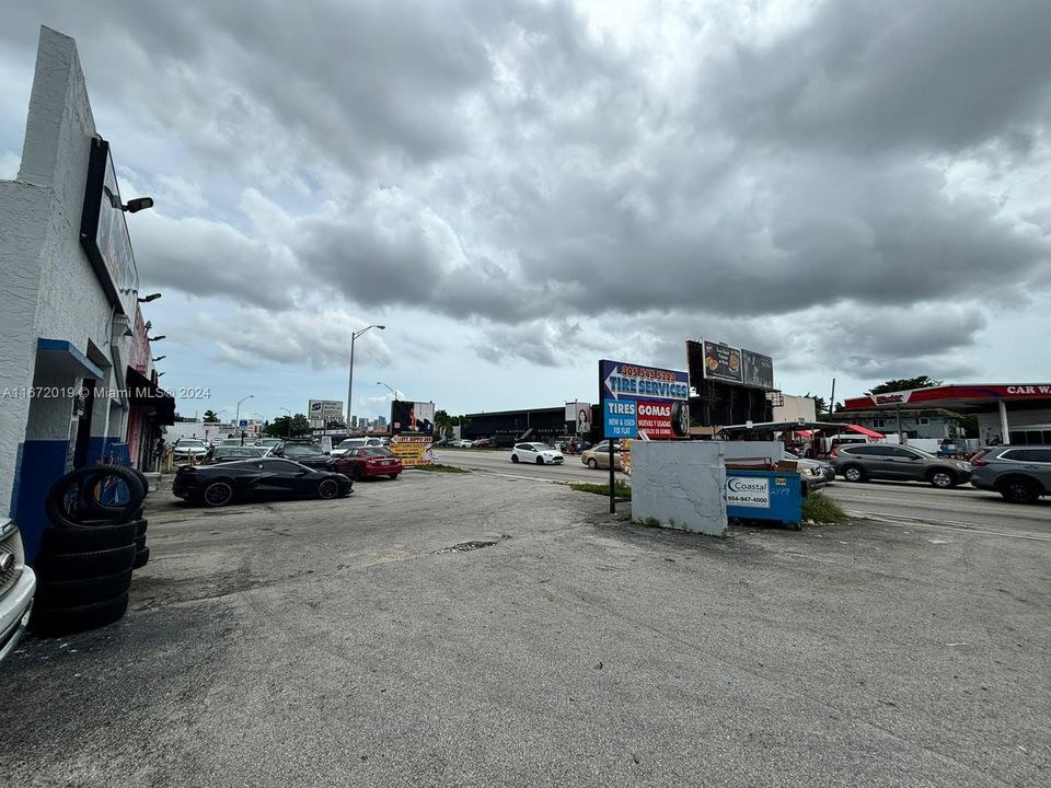 Recently Rented: $2,400 (0 beds, 0 baths, 0 Square Feet)