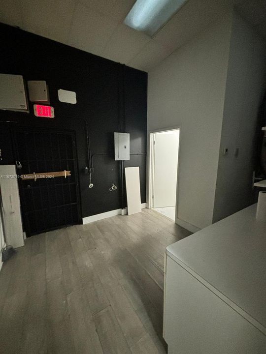 Recently Rented: $2,400 (0 beds, 0 baths, 0 Square Feet)