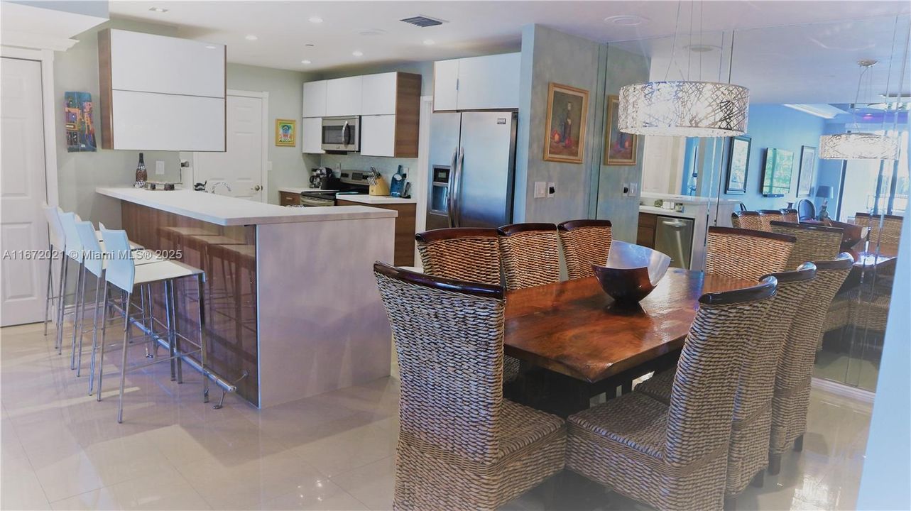 В аренду: $9,000 (3 спален, 3 ванн, 2001 Квадратных фут)