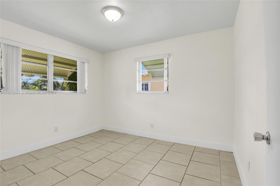 Active With Contract: $499,000 (4 beds, 2 baths, 1390 Square Feet)