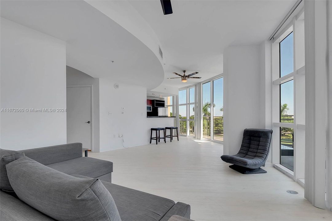 Recently Rented: $4,500 (2 beds, 2 baths, 1379 Square Feet)